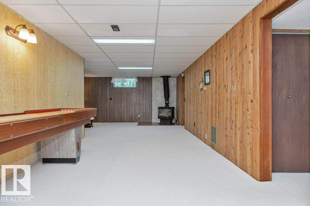 11415 56 AV NW NW - 35