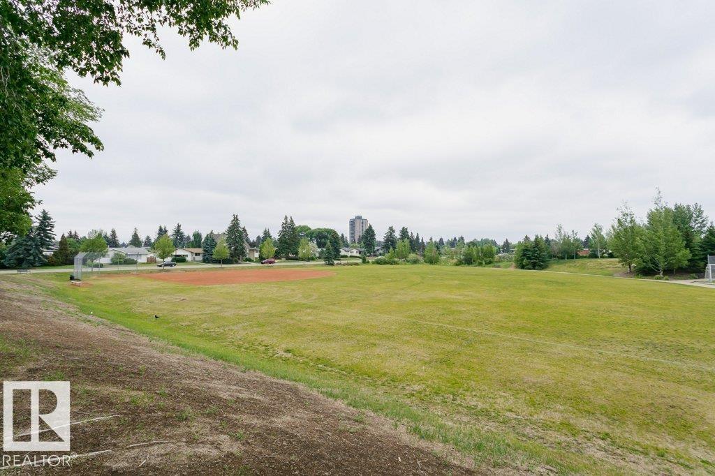 11415 56 AV NW NW - 64