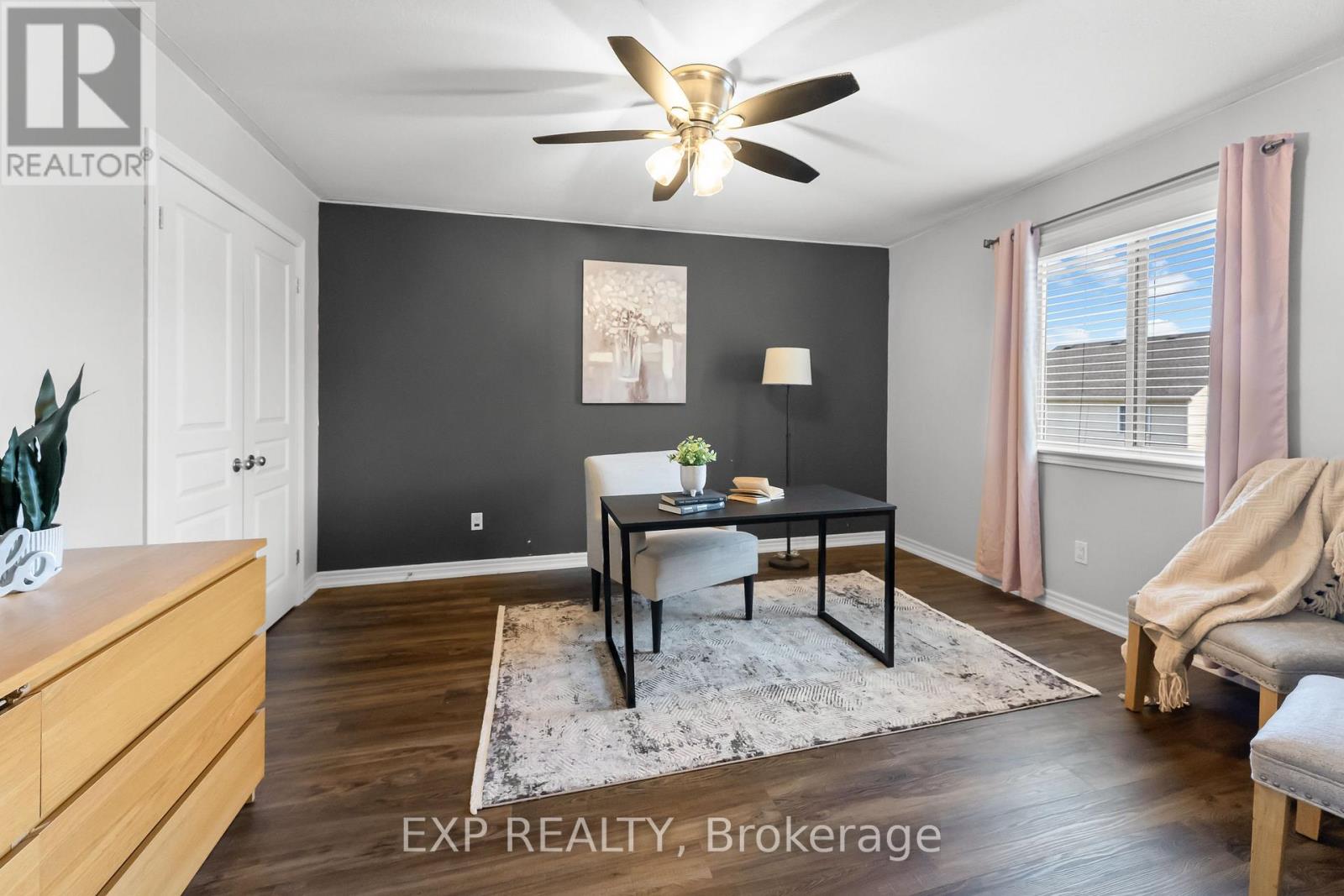 18 BRIARWOOD DRIVE - 21
