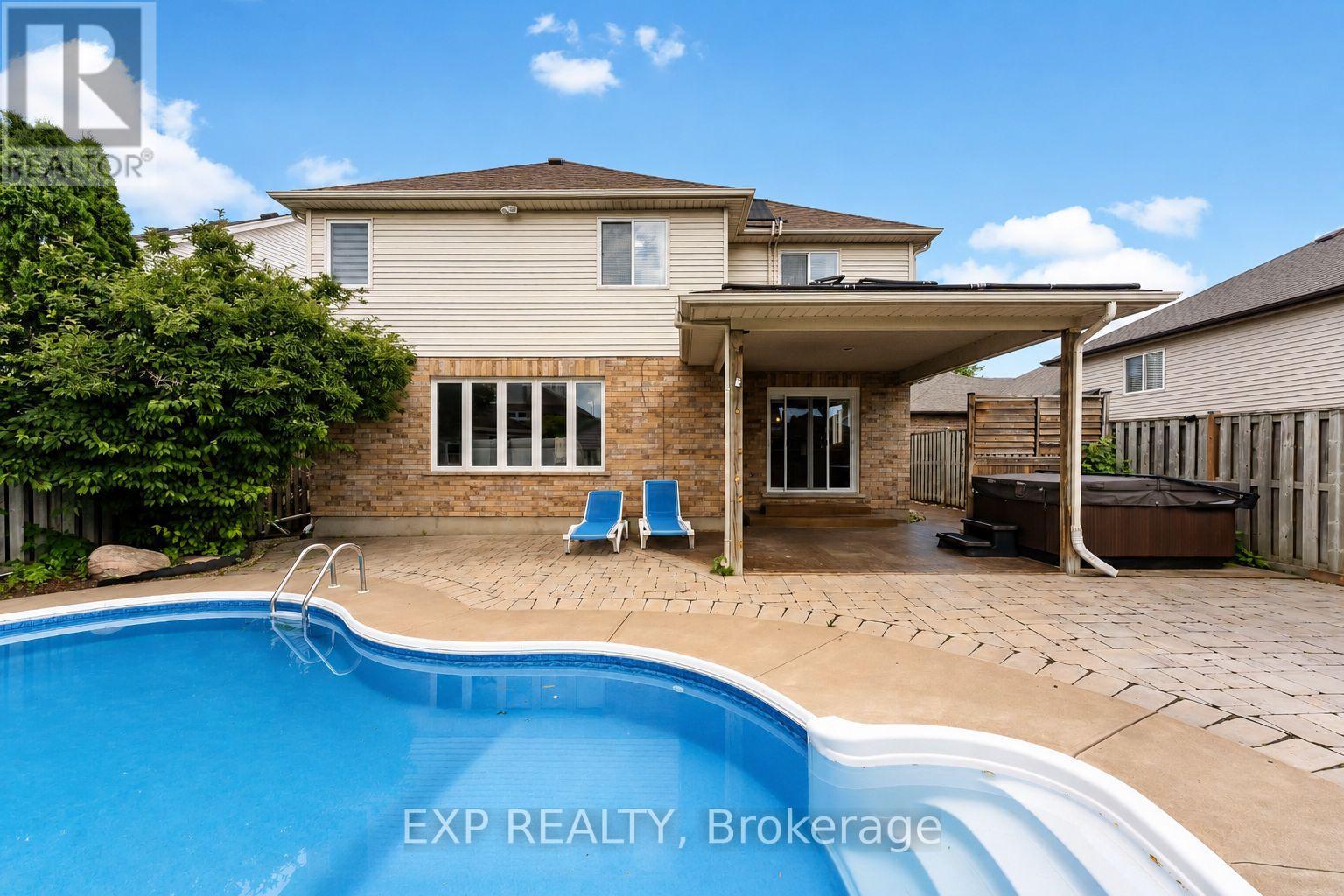 18 BRIARWOOD DRIVE - 3