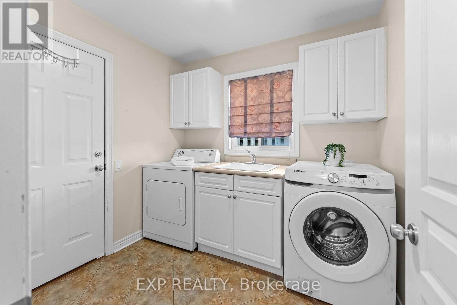 18 BRIARWOOD DRIVE - 8