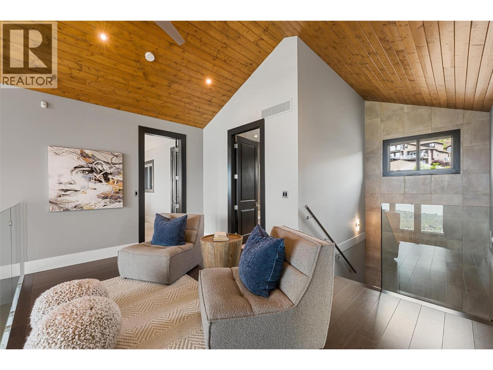 846 Clarance Avenue, Kelowna