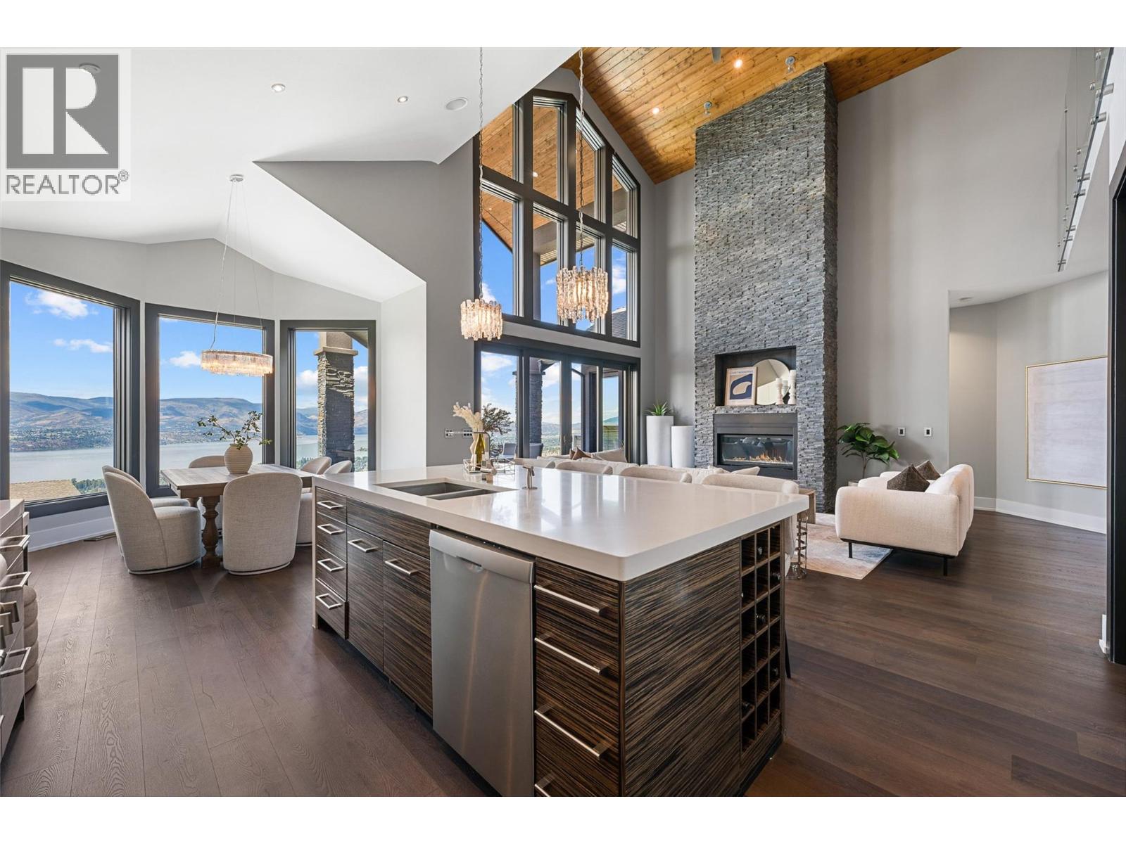 846 Clarance Avenue, Kelowna