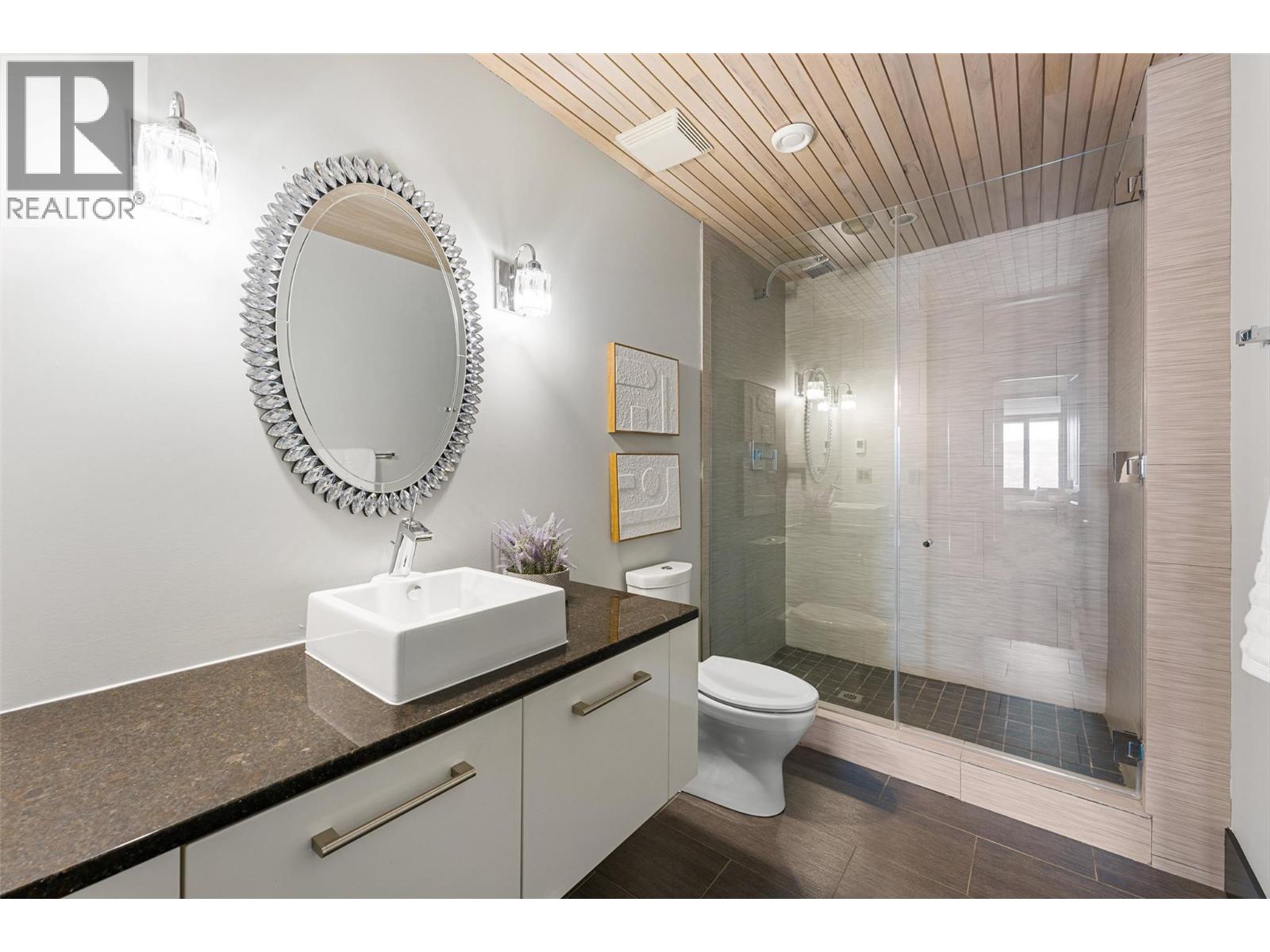846 Clarance Avenue, Kelowna