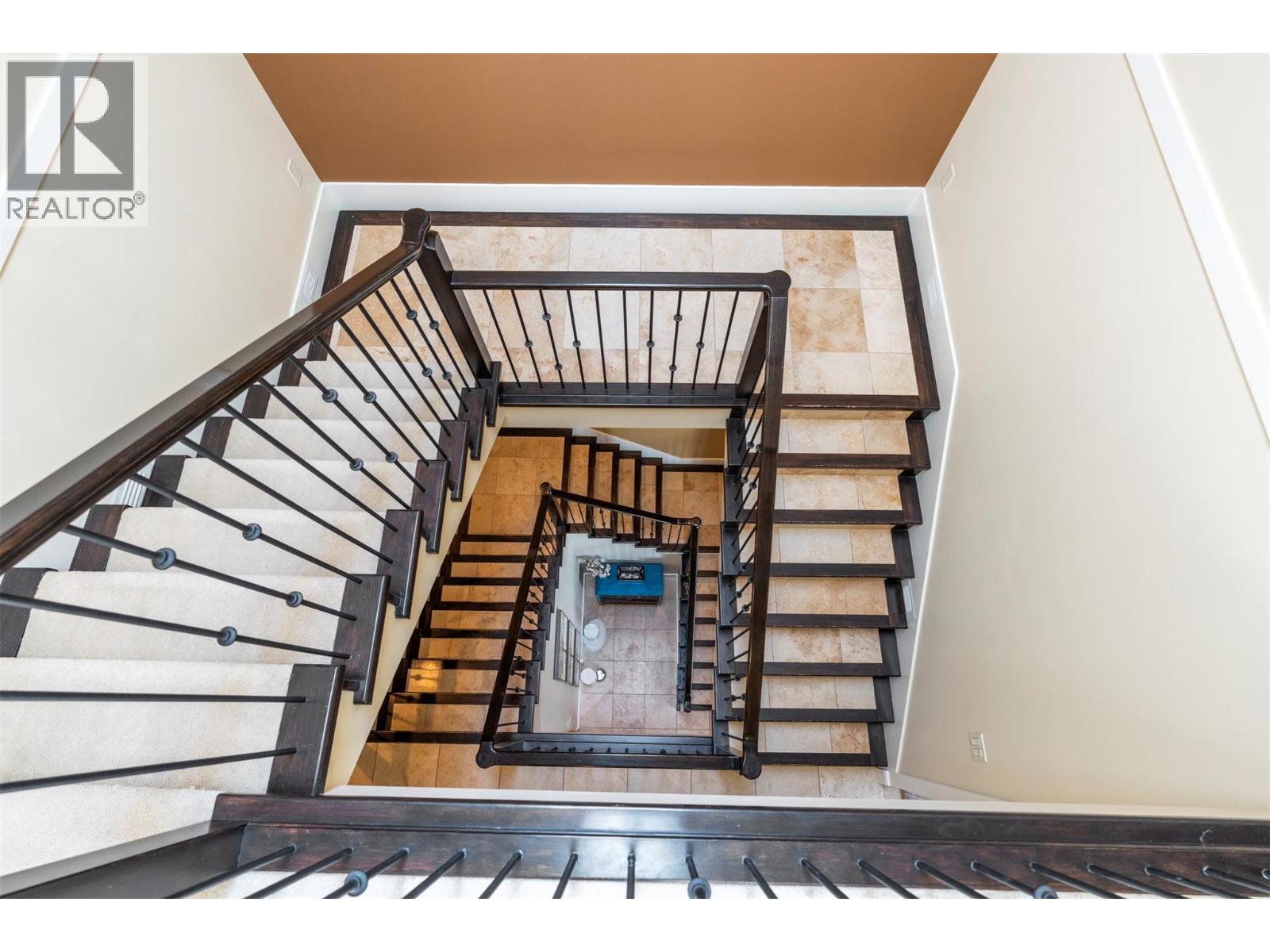 8049 Okanagan Landing Road - 40