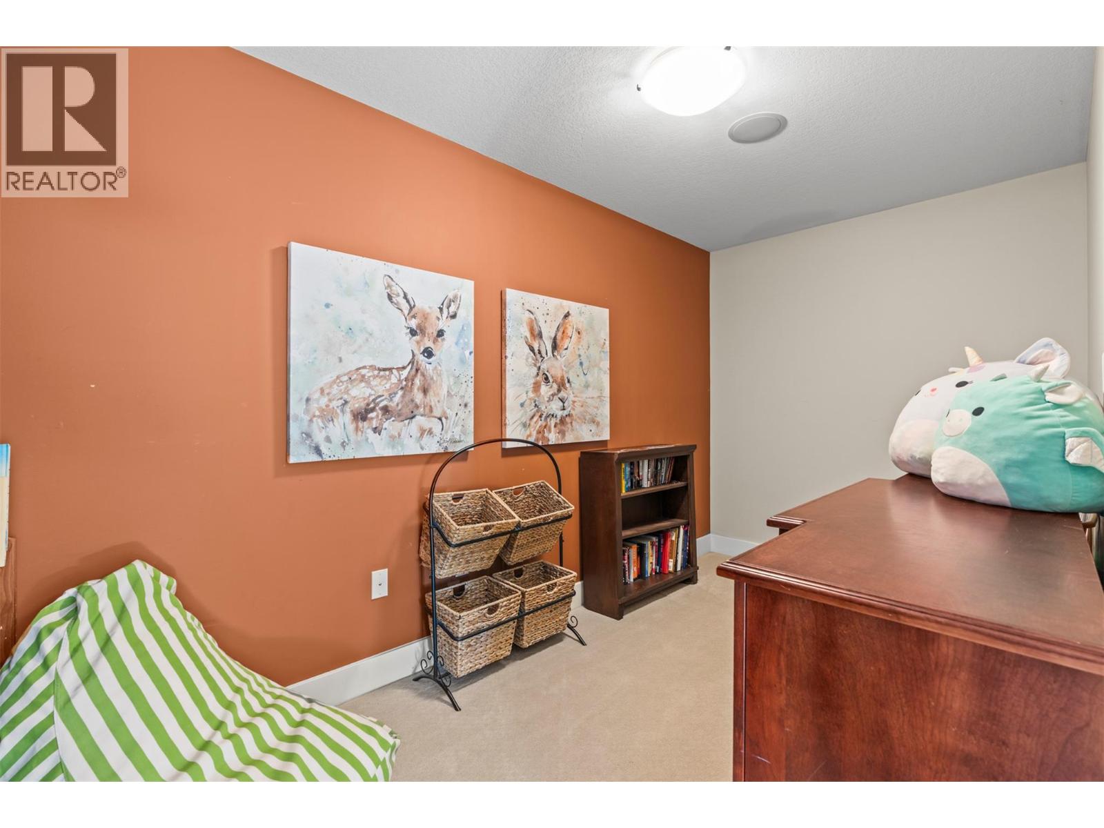 8049 Okanagan Landing Road - 46