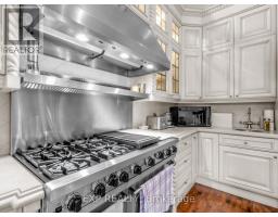 241 Poplar Plains Street, Toronto, ON M4V2N8 Photo 12