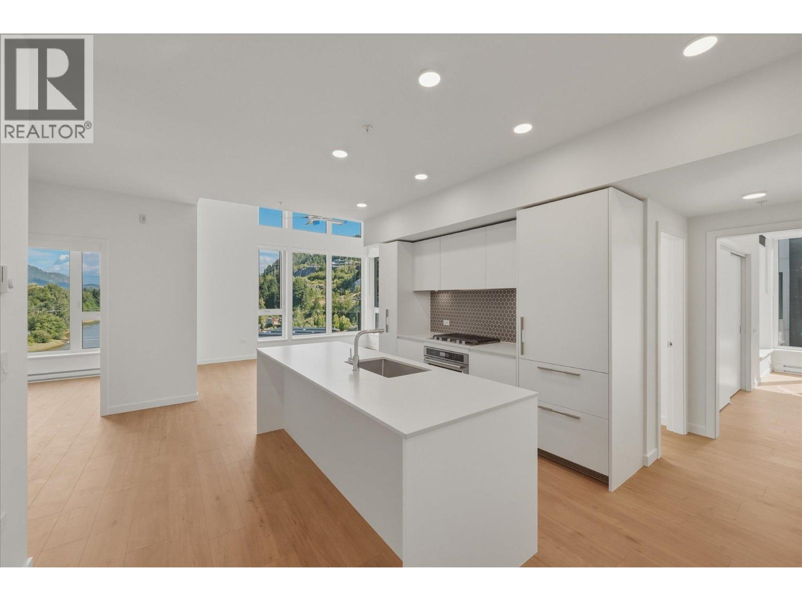 621 1500 SCOTT CRESCENT, Squamish