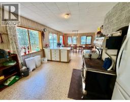 6787 Sechelt Inlet Road, Sechelt, BC V7Z0L2 Photo 14