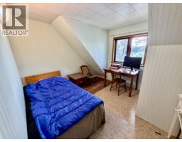 6787 Sechelt Inlet Road, Sechelt, BC V7Z0L2 Photo 23