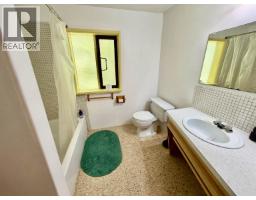 6787 Sechelt Inlet Road, Sechelt, BC V7Z0L2 Photo 27