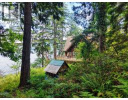 6787 Sechelt Inlet Road, Sechelt, BC V7Z0L2 Photo 33