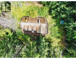 6787 Sechelt Inlet Road, Sechelt, BC V7Z0L2 Photo 8