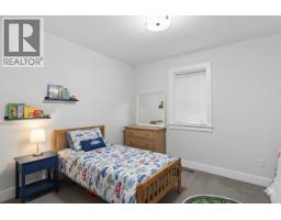 8656 Gilley Avenue, Burnaby, BC V5J4Y5 Photo 36