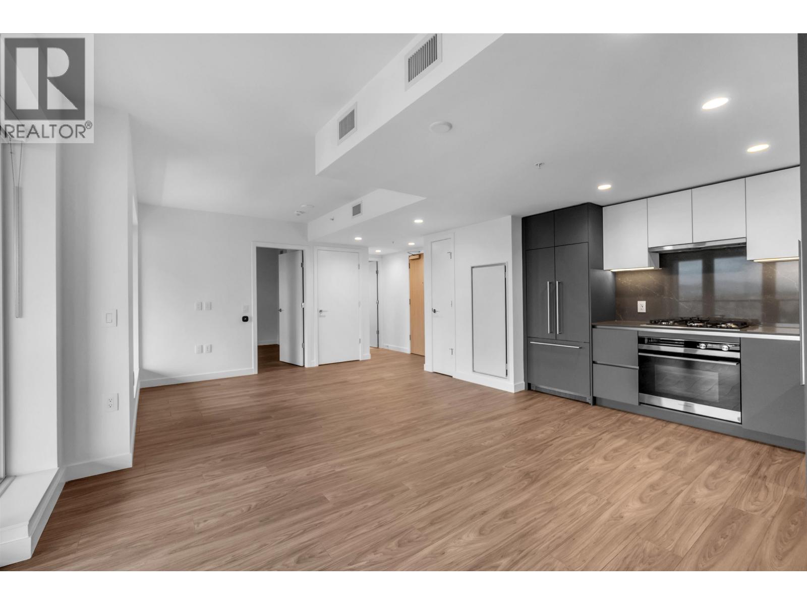 3402 2135 SPRINGER AVENUE, Burnaby