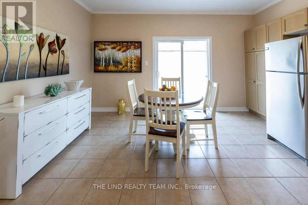 61 MCINTYRE DRIVE - 27