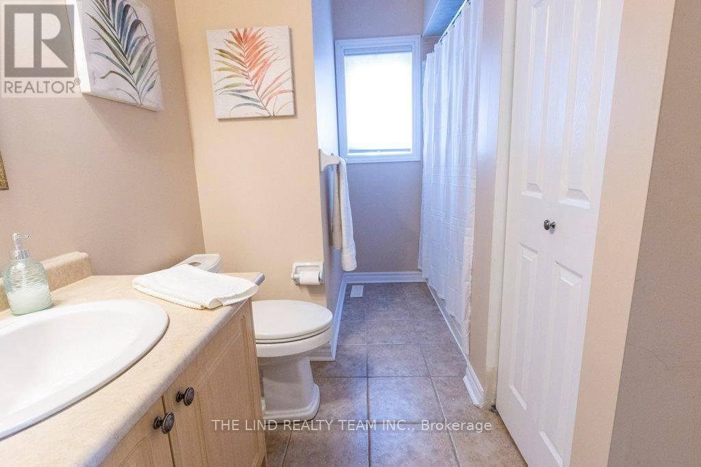 61 MCINTYRE DRIVE - 39