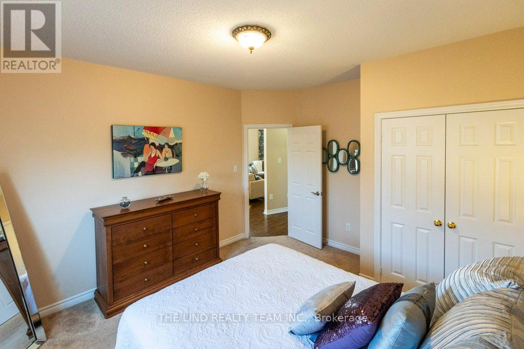 61 MCINTYRE DRIVE - 41