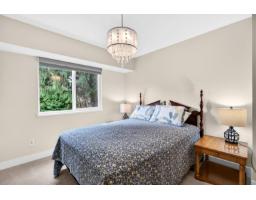 13386 18a Avenue, Surrey, BC V4A7R1 Photo 15