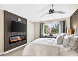 13386 18a Avenue, Surrey, BC V4A7R1 Photo 9