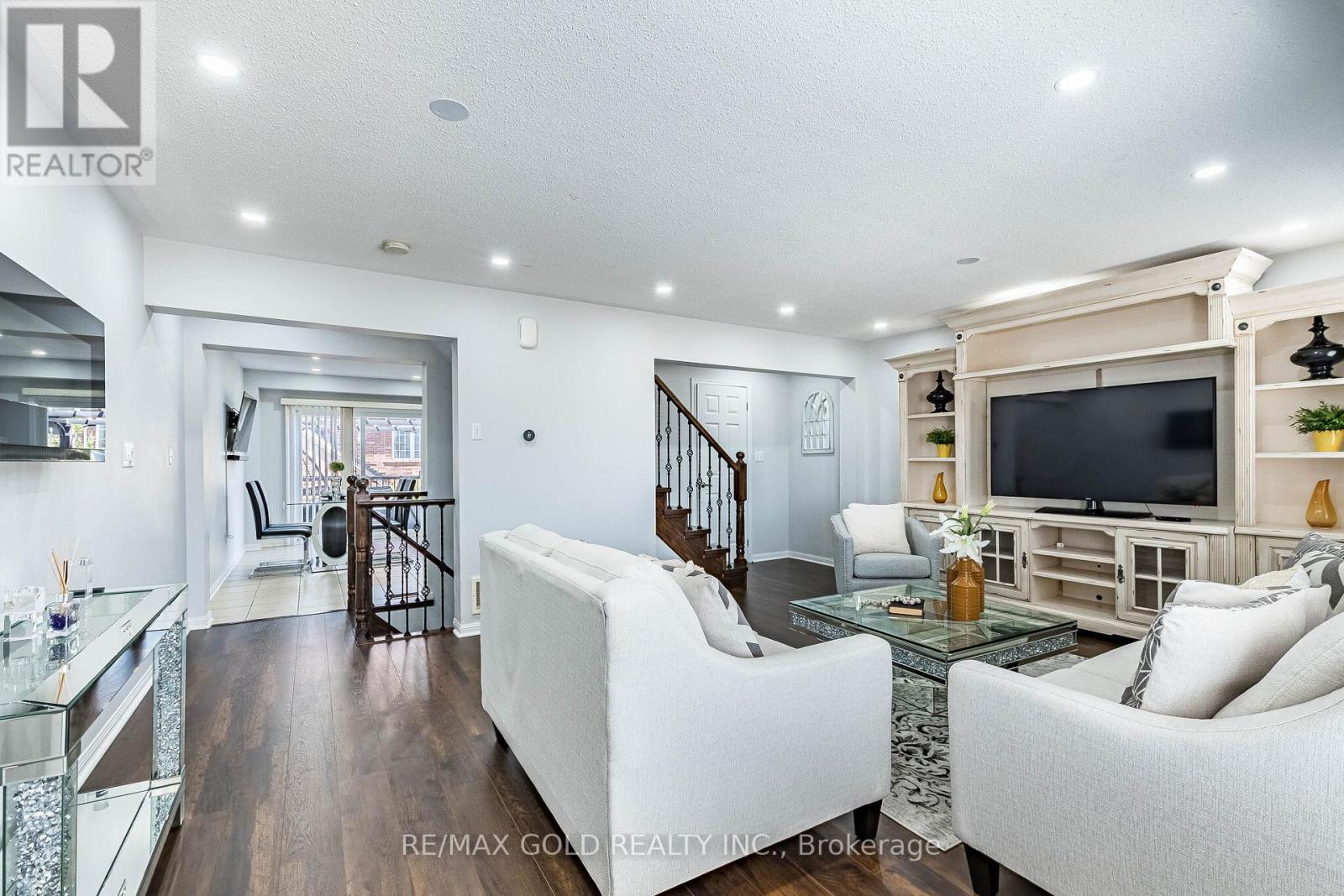 50 GANTON HEIGHTS - 12