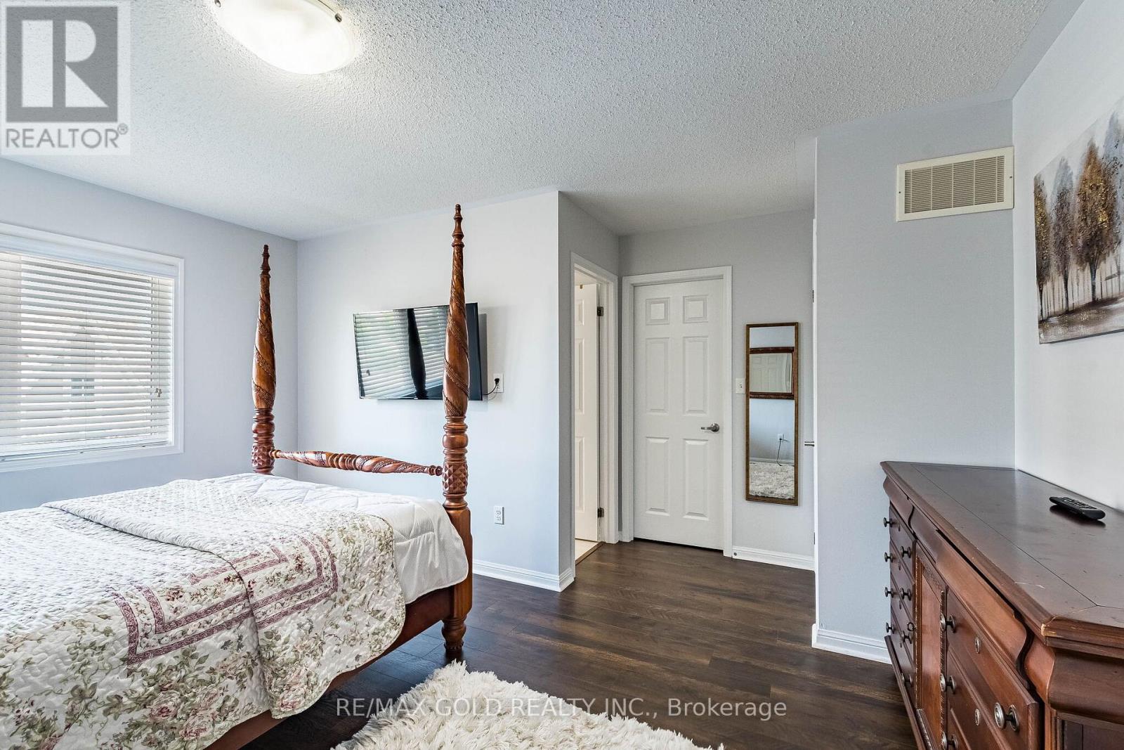 50 GANTON HEIGHTS - 25