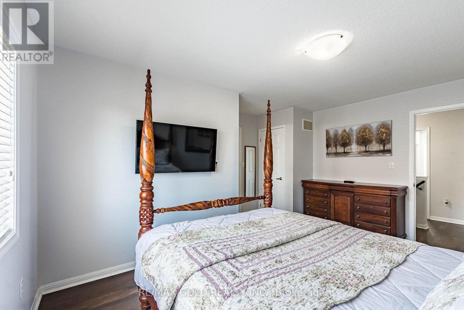 50 GANTON HEIGHTS - 26
