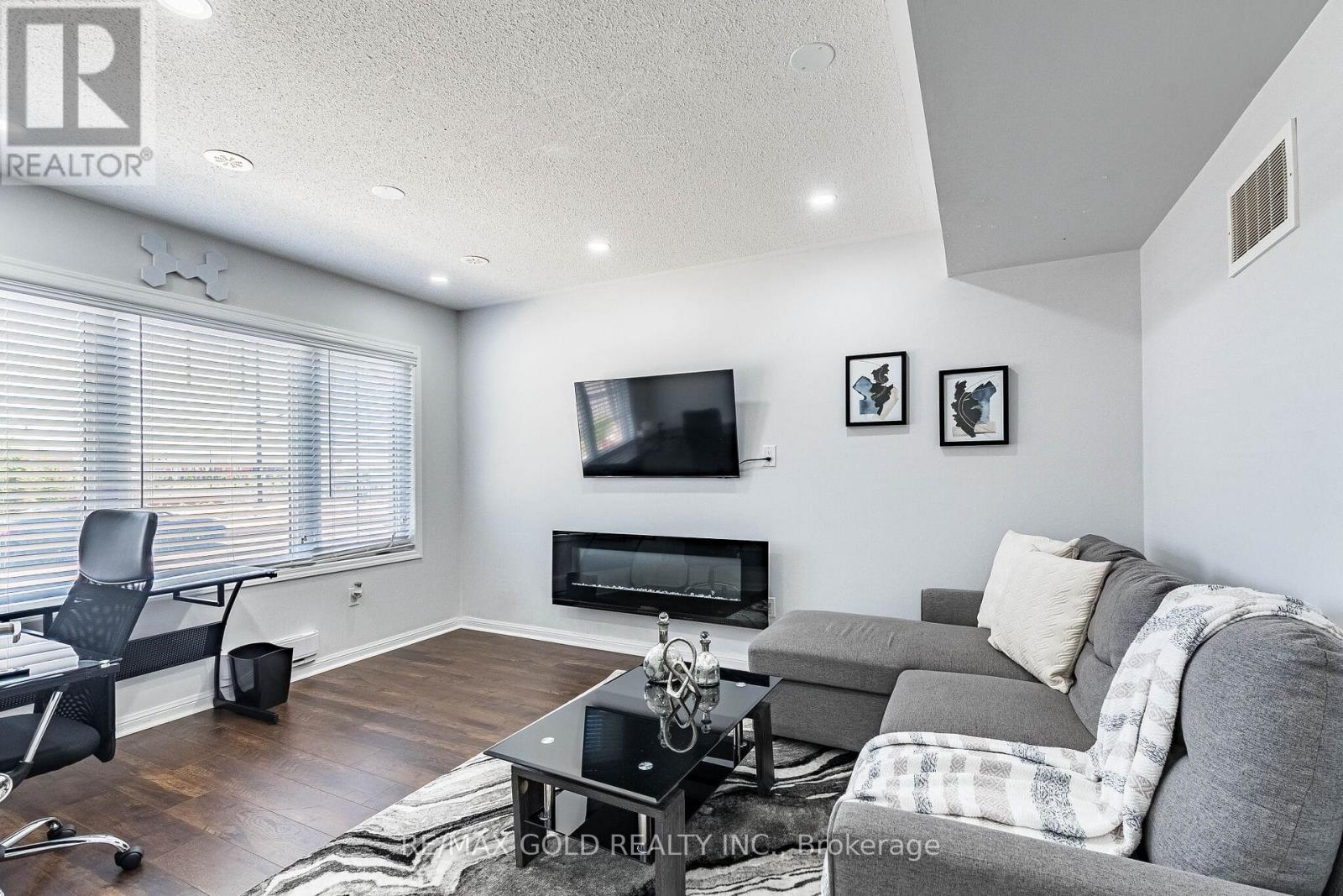 50 GANTON HEIGHTS - 6
