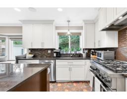 13386 18a Avenue, Surrey, BC V4A7R1 Photo 31