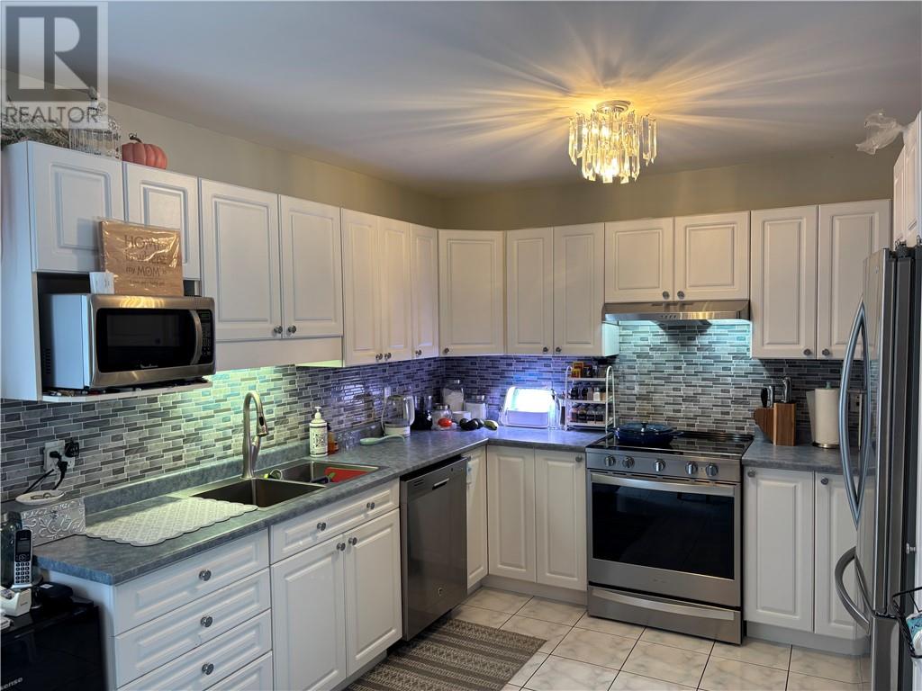 1646 Wendy Street - 29
