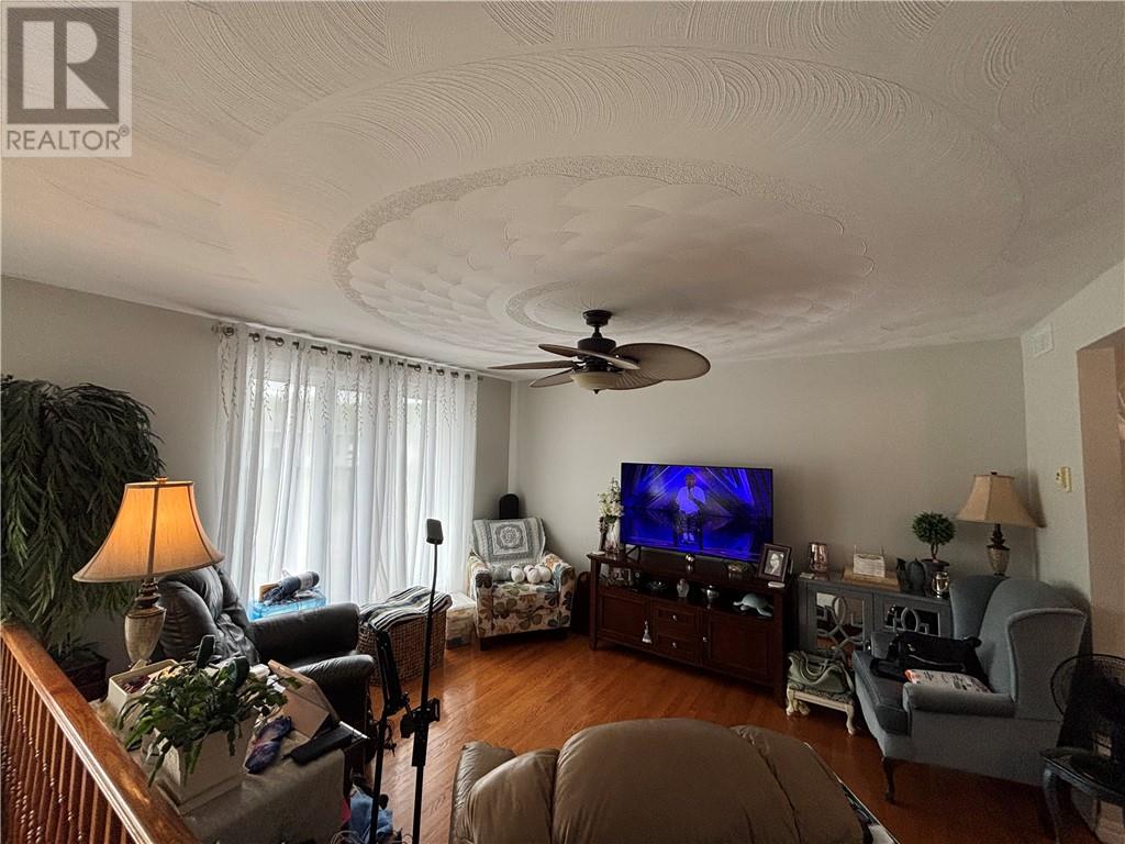 1646 Wendy Street - 31