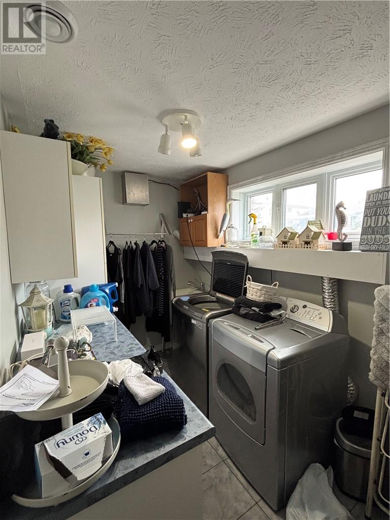 1646 Wendy Street - 43