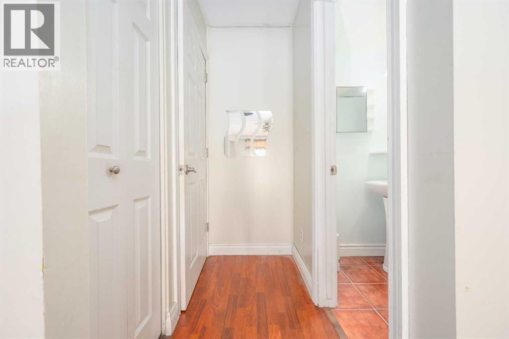 7627 24A Street SE - 12