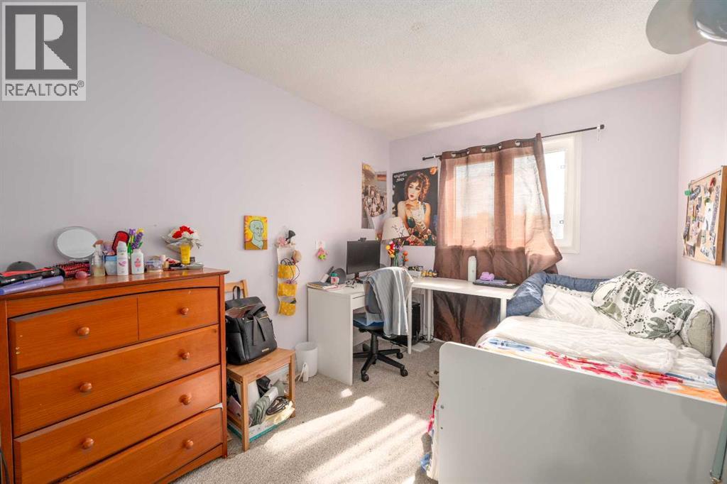 7627 24A Street SE - 16