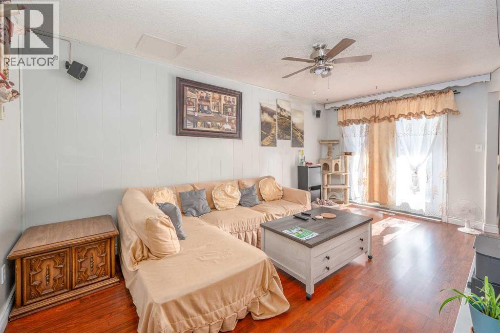 7627 24A Street SE - 4