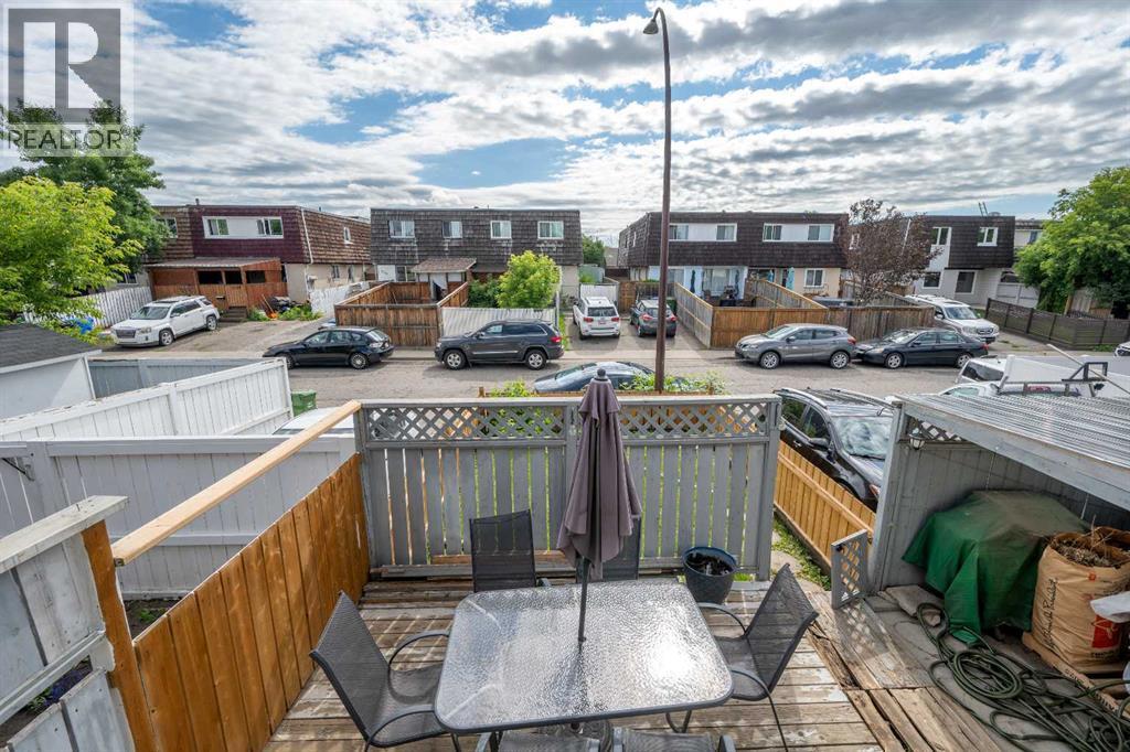 7627 24A Street SE - 30