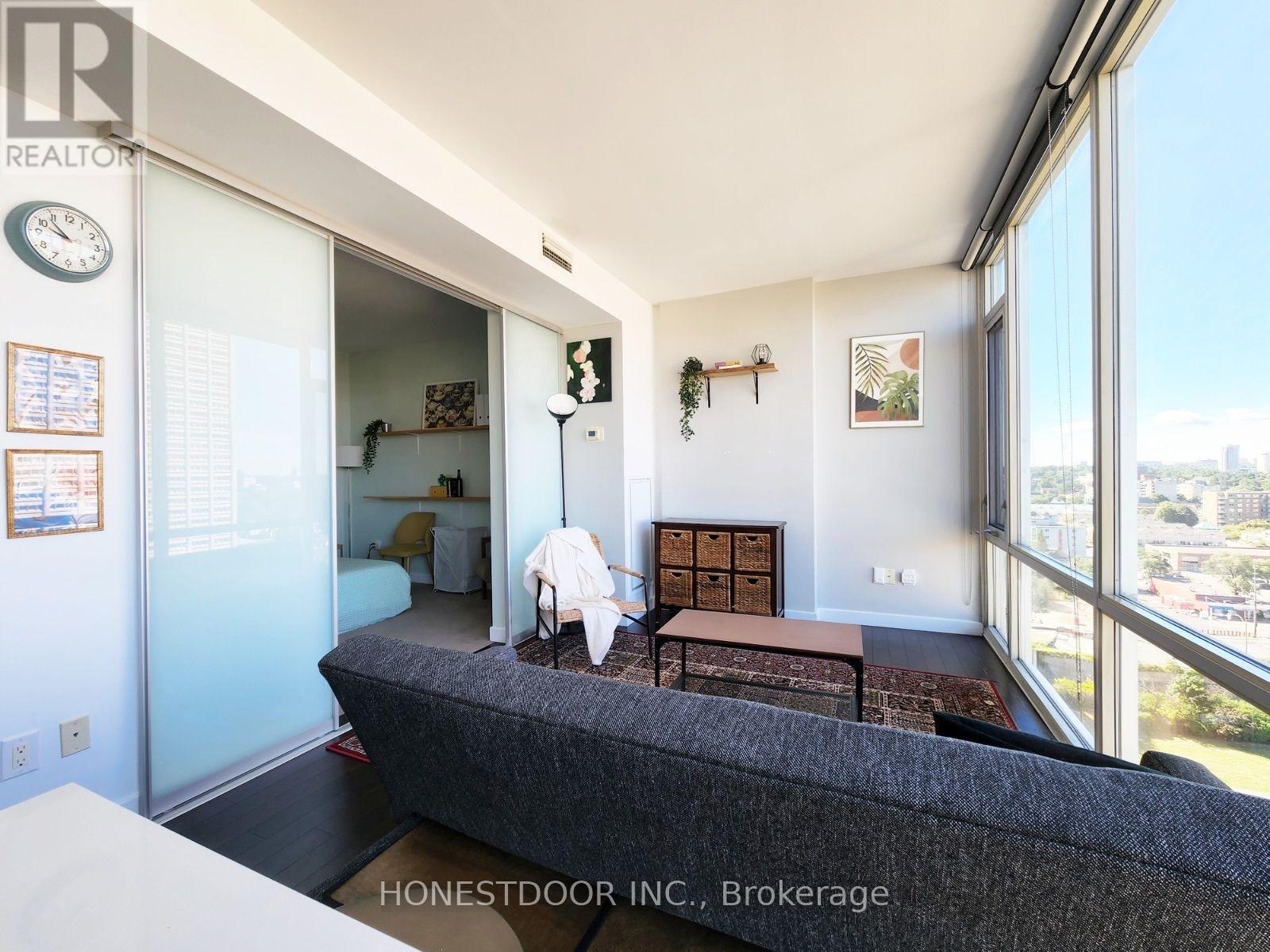 #1504 201 PARKDALE AVENUE - 5