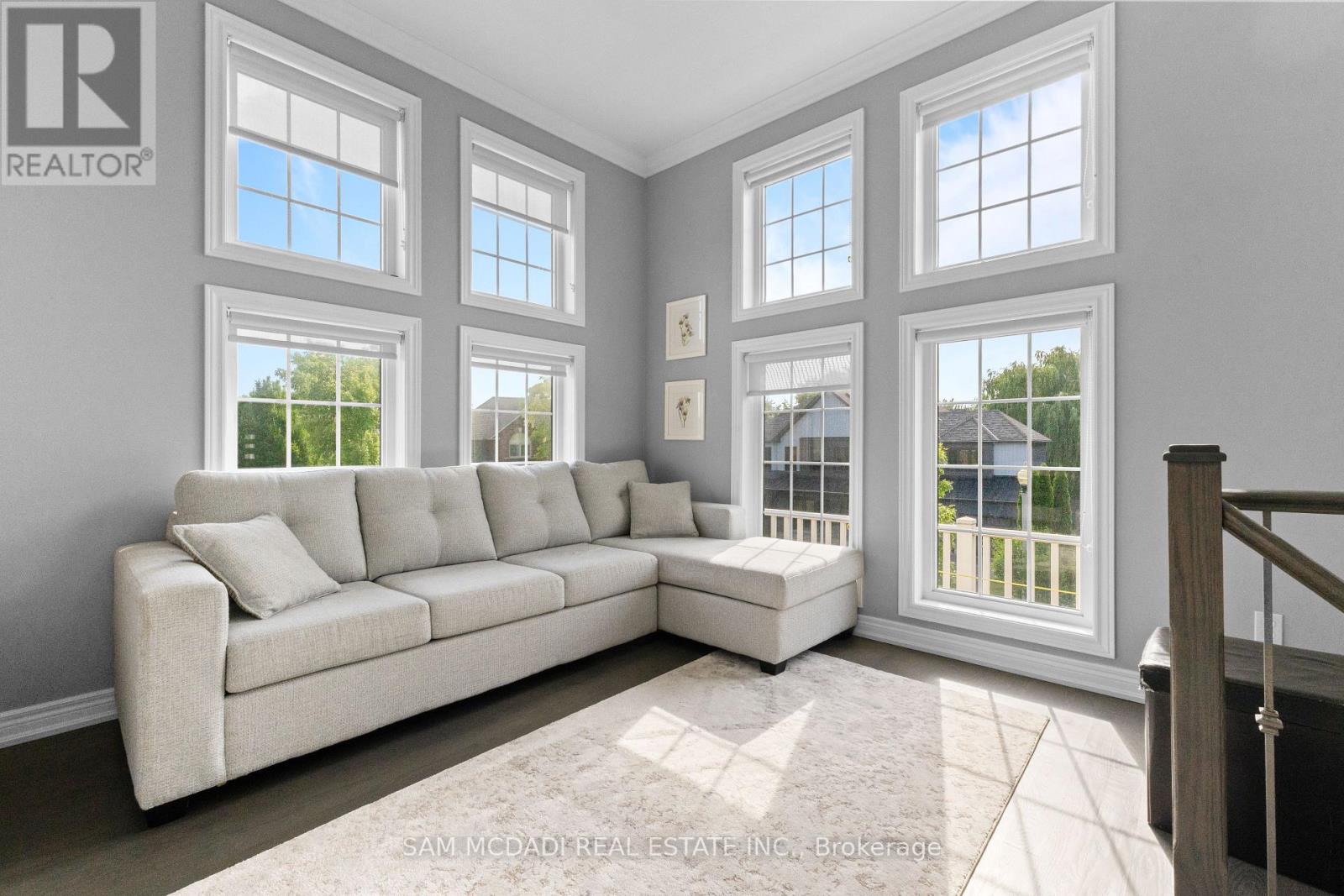 29 DELROSA WAY - 19