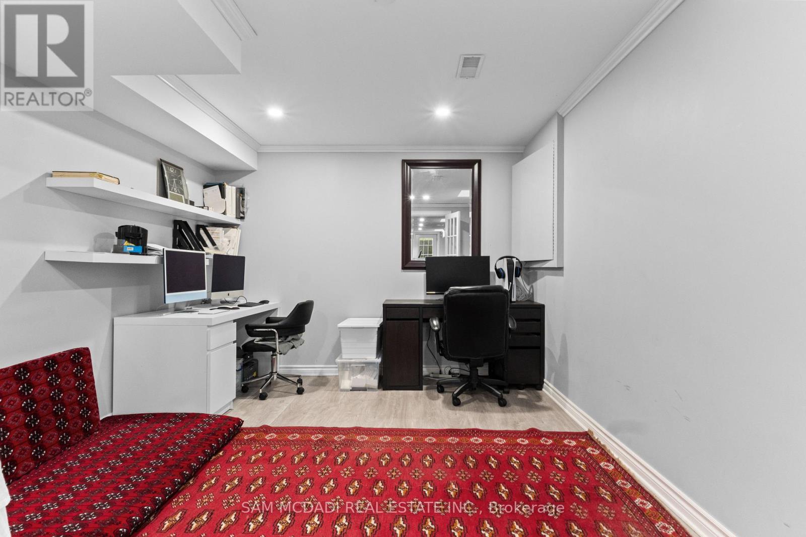 29 DELROSA WAY - 41