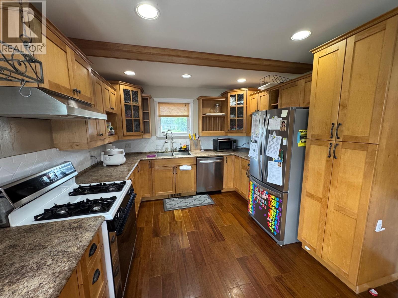 1675 Canford Avenue - 3