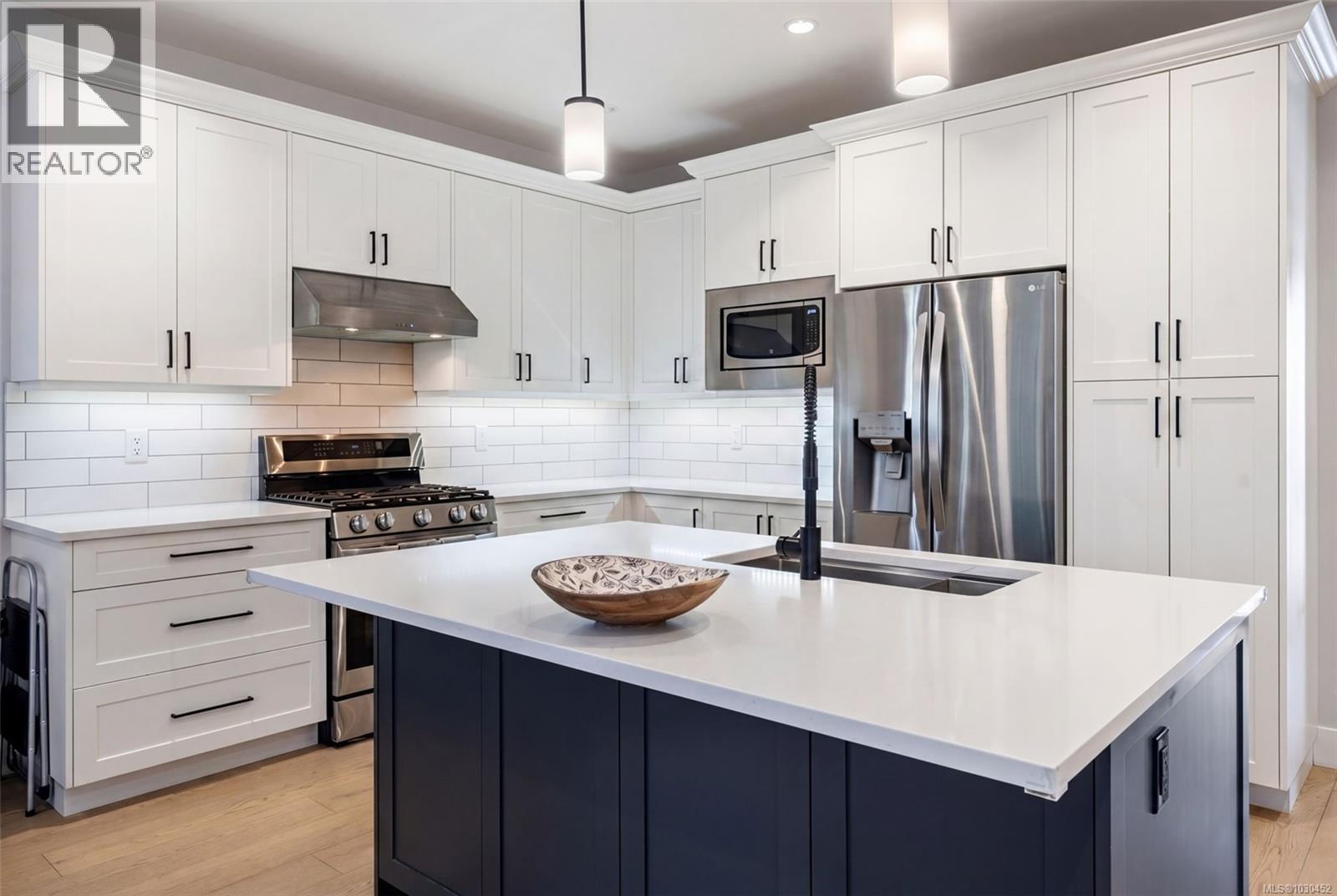 2137 Triangle Trail - 9
