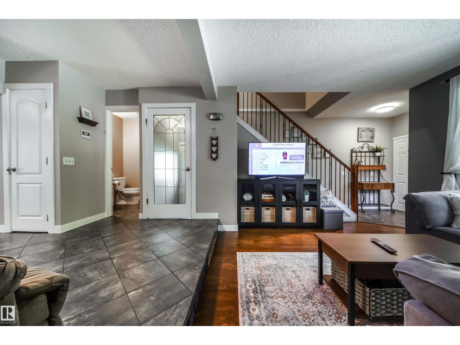 4813 44 AV — photo 25