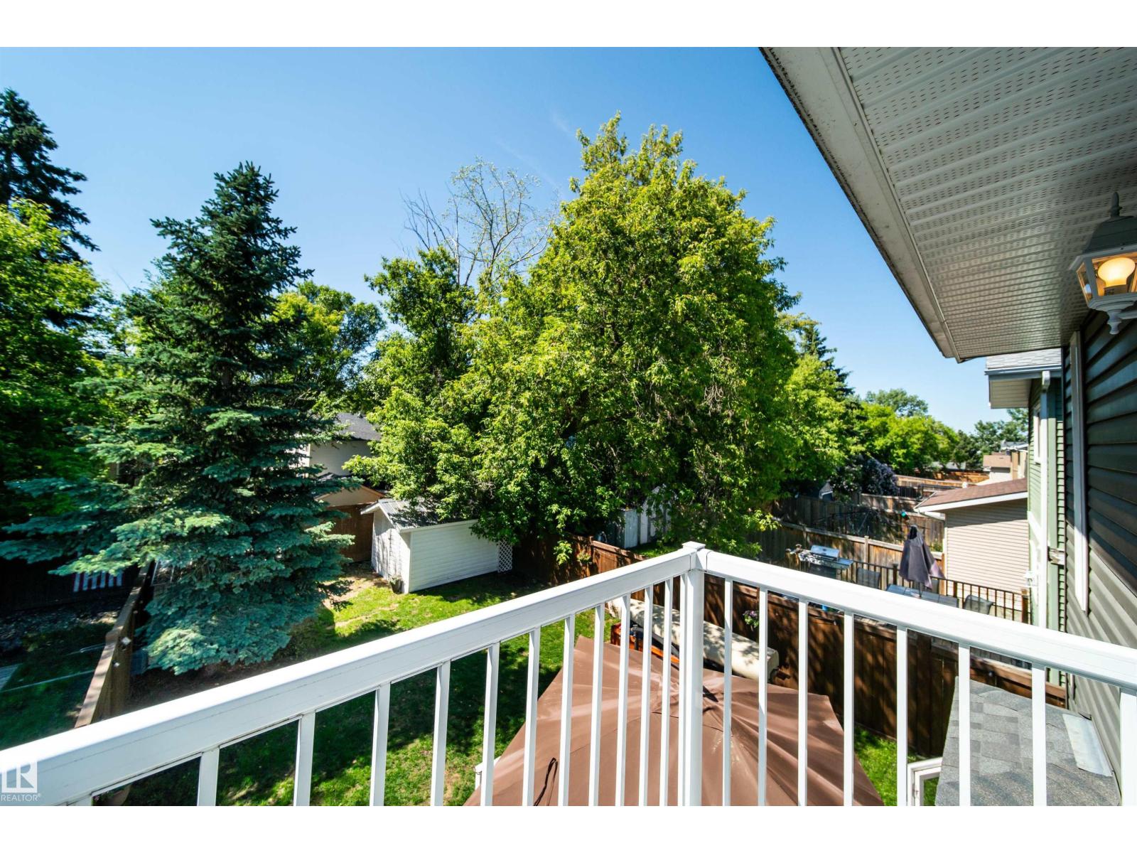 4813 44 AV — photo 33