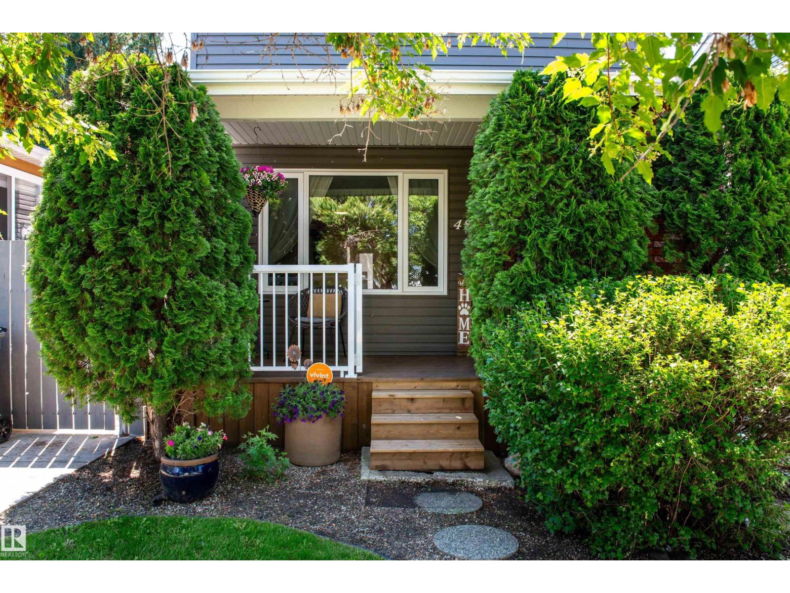 4813 44 AV — photo 53