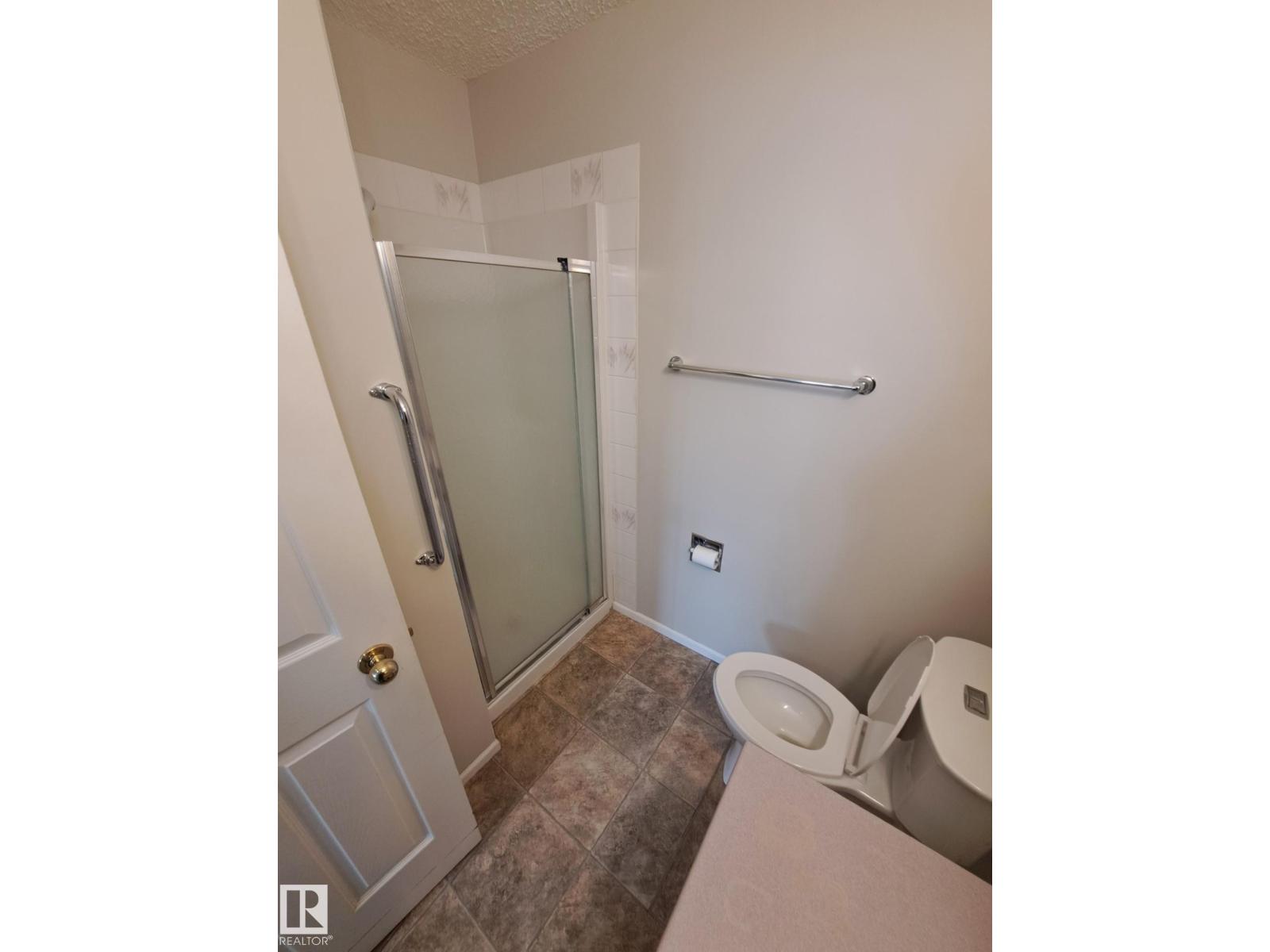 #5 11015 105 AV — photo 19