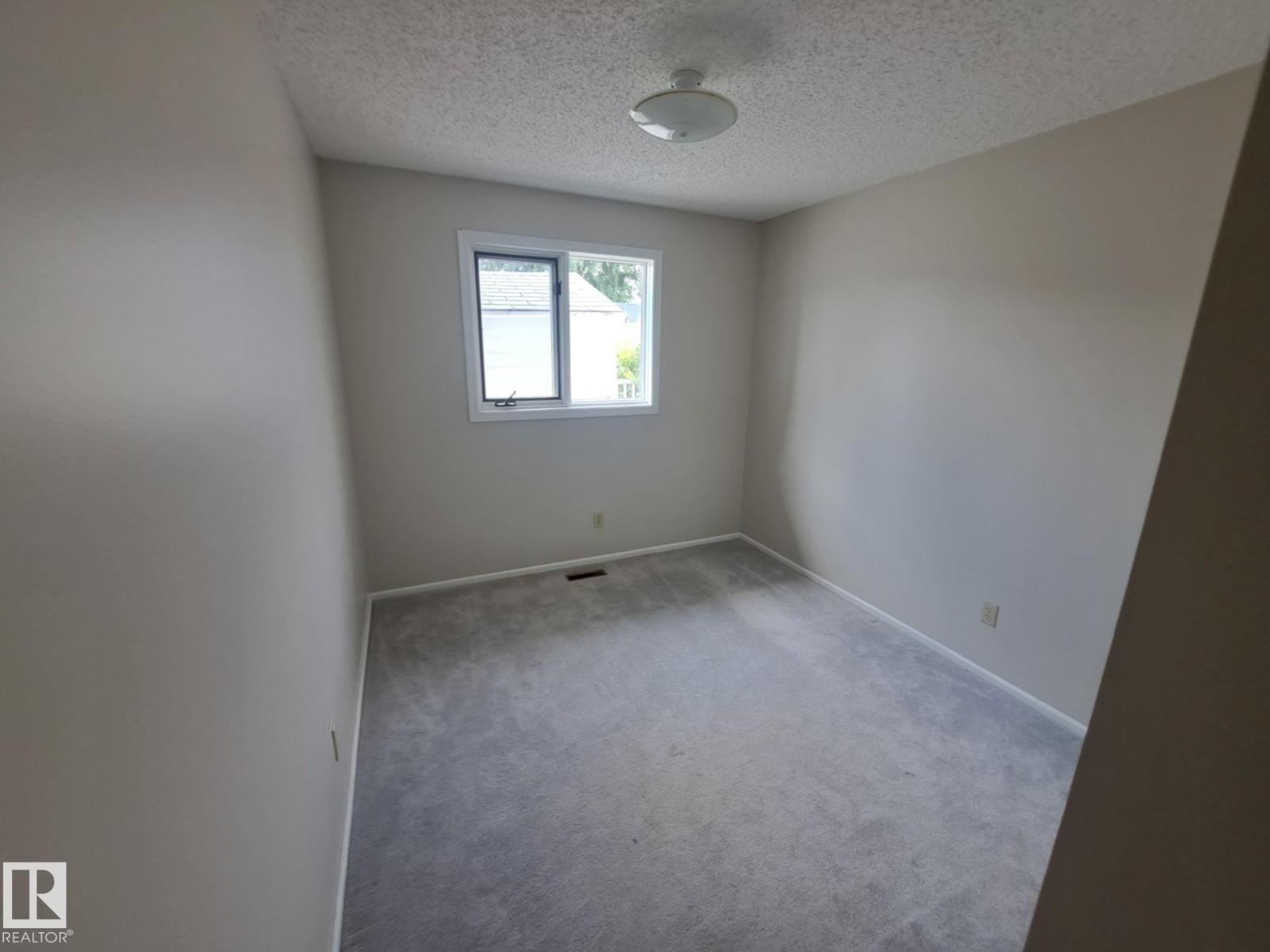 #5 11015 105 AV — photo 20