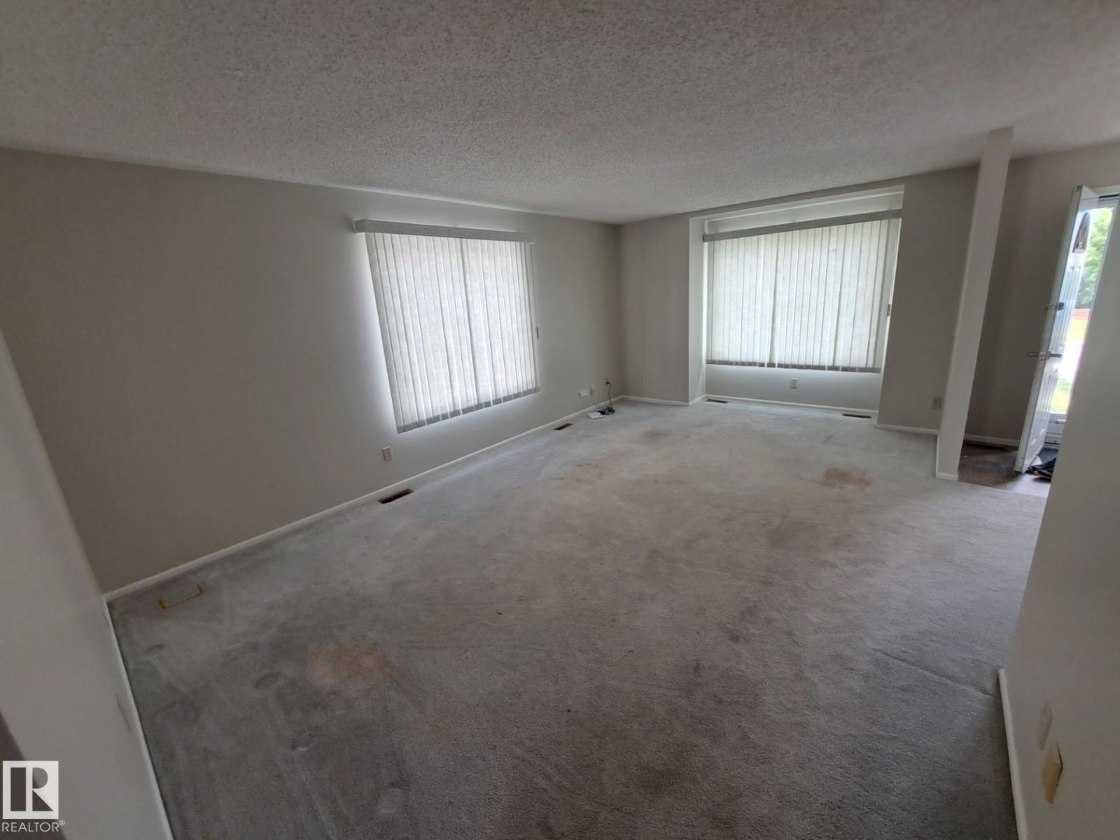 #5 11015 105 AV — photo 9