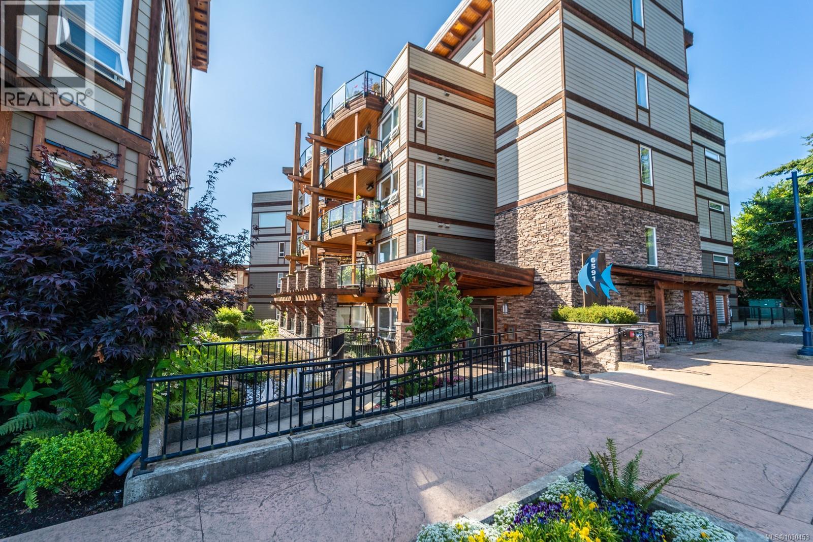 #204 6591 Lincroft Rd - 17