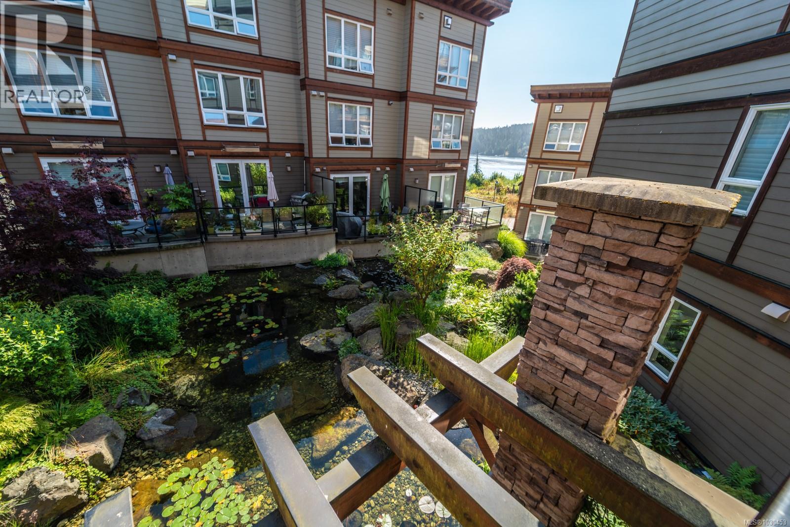 #204 6591 Lincroft Rd - 21