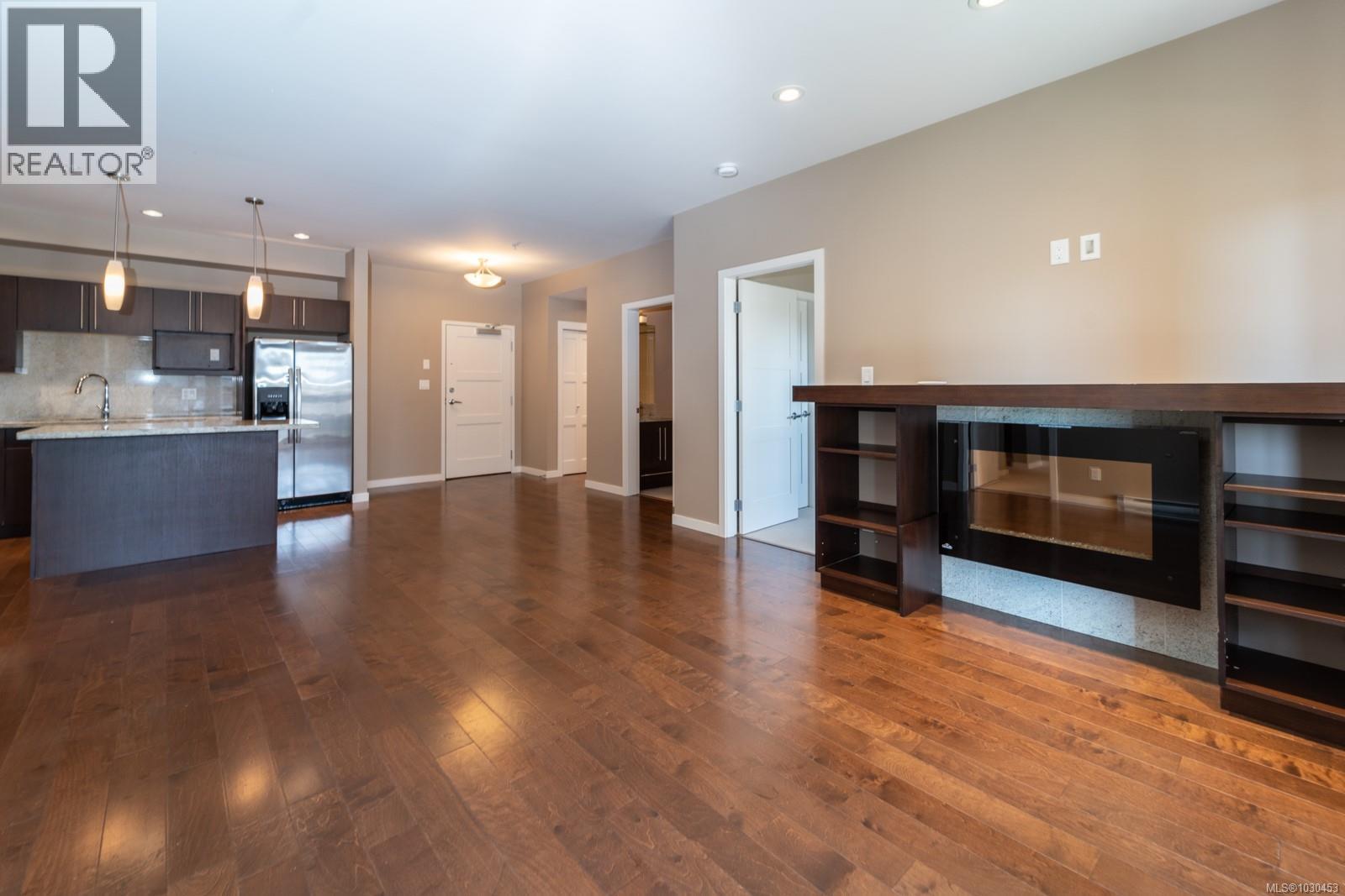 #204 6591 Lincroft Rd - 9